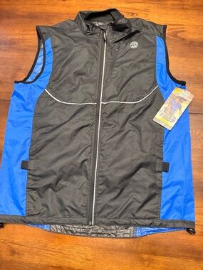 Gold’s Gym Men's Black & Blue Lightweight Vest with Reflective Trim